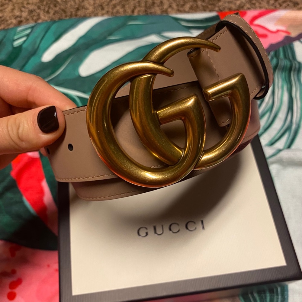 Gucci belt size 80